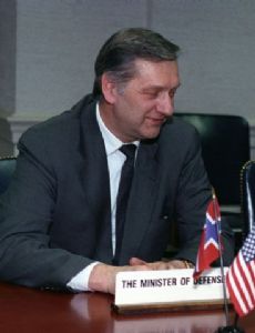 Johan Jørgen Holst