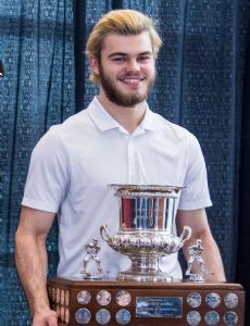 Alex DeBrincat