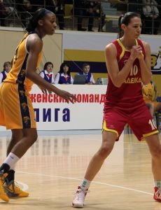 Iva Perovanović