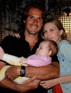 Sara Foster and Tommy Haas