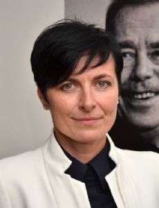 Lenka Bradáčová