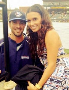 Joy Taylor Dating History - FamousFix