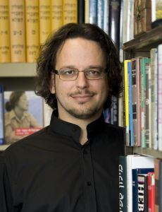 Ghil'ad Zuckermann