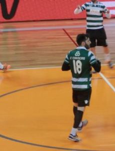 Carlos Carneiro (handballer)