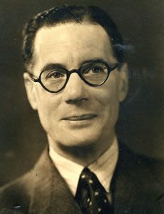 Val Gielgud
