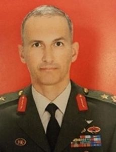 Semih Terzi