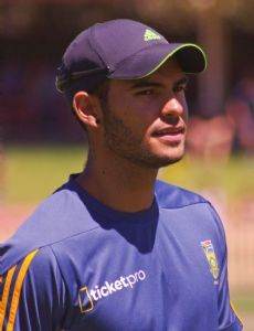 Reeza Hendricks