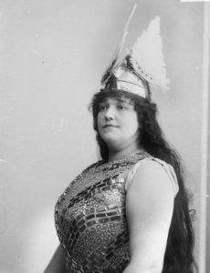 Ada Adini