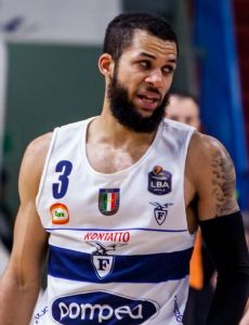 Kassius Robertson