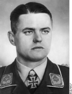 Otto Weiß (pilot)
