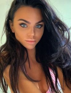 Kayla Davies