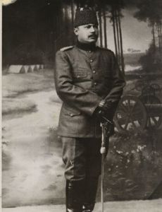 Hüseyin Avni