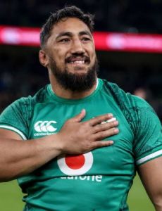 Bundee Aki