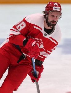 Pavel Medvedev (ice hockey b. 1992)