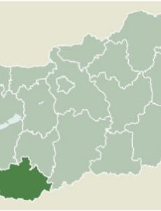 Bár