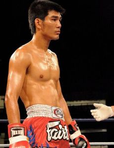 Naruepol Fairtex