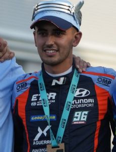 Mikel Azcona