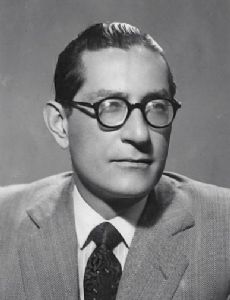 Luis Rosales