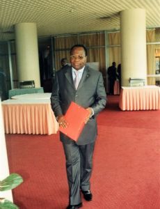 Bernard Zoba
