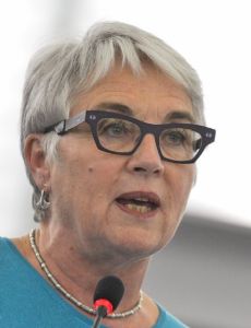 Nicole Kiil-Nielsen