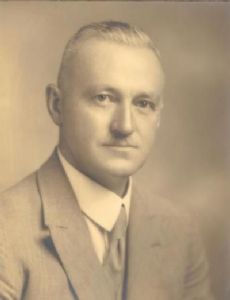 Arthur Hutchin