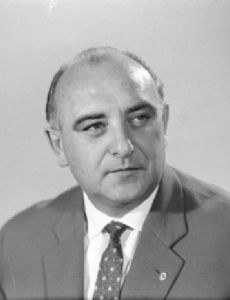 Erich Apel