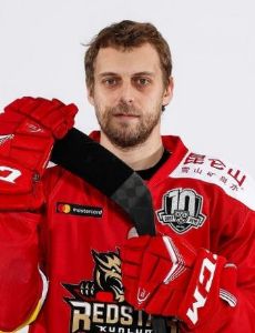 Konstantin Makarov (ice hockey)