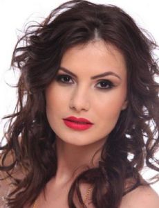 Larisa Popa