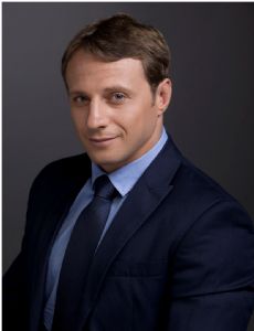 Yoel Razvozov
