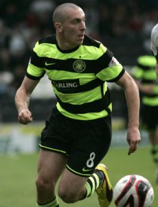 Scott Brown (Scottish footballer)