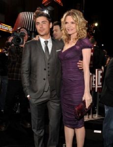 Michelle Pfeiffer and Zac Efron
