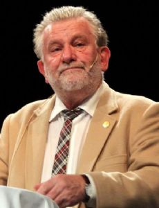 Hans-Wilhelm Steinfeld