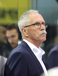 Mike McNamara (ice hockey)