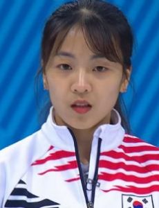Kim Min-ji (curler)