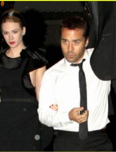 January Jones and Jeremy Piven