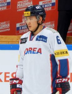 Kim Won-jun (ice hockey)