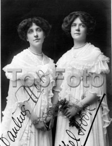 Pauline Hook