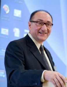 Kaveh Pahlavan