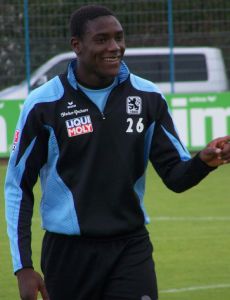 Peniel Mlapa