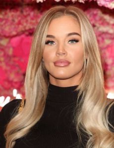 Lauren Houldsworth