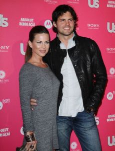 Kristoffer Polaha and Julianne Morris