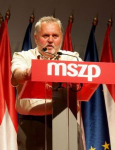 Zoltán Gőgös