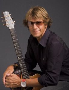 Alejandro Abad