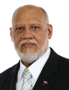 Carlos Avendaño Calvo