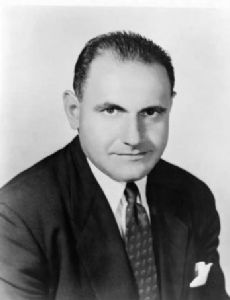 Steven Derounian