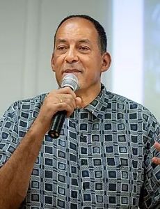 Hakim Adi