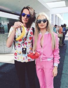 Titanic Sinclair and That Poppy