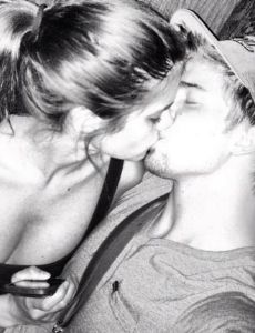Sara Sampaio and River Viiperi