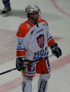 Charlie Cook (ice hockey)