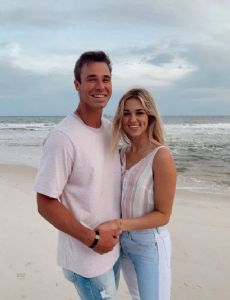 Sadie Robertson and Christian Huff (I)